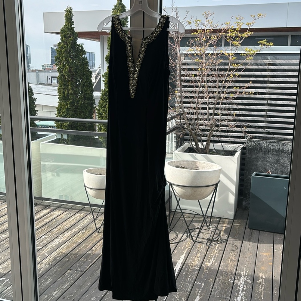 Cindy black party dress